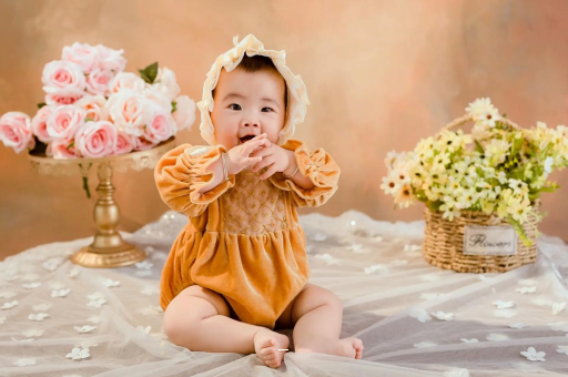 衢州宝宝吐舌头怎么回事